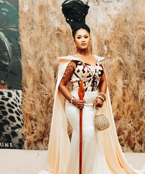 Keke Gown - Image 3