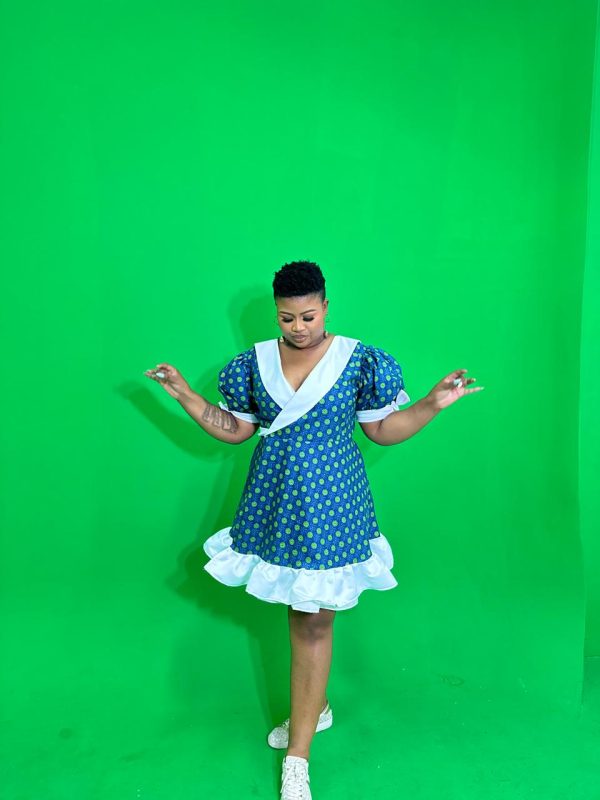Lerumo Pinafore