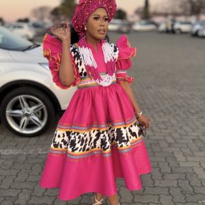 Meletlo Dress